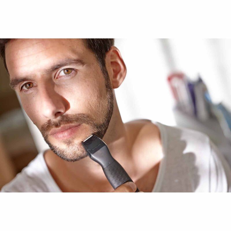 PHILIPS Series 1000 Multigroom Ultra Precise Beard Styler MG1100/16-image 8