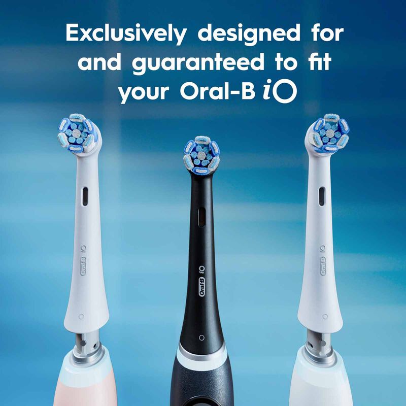 ORAL-B Io Advanced Clean Black 4pc Refill Brush Head IORBCBF-4-image 2