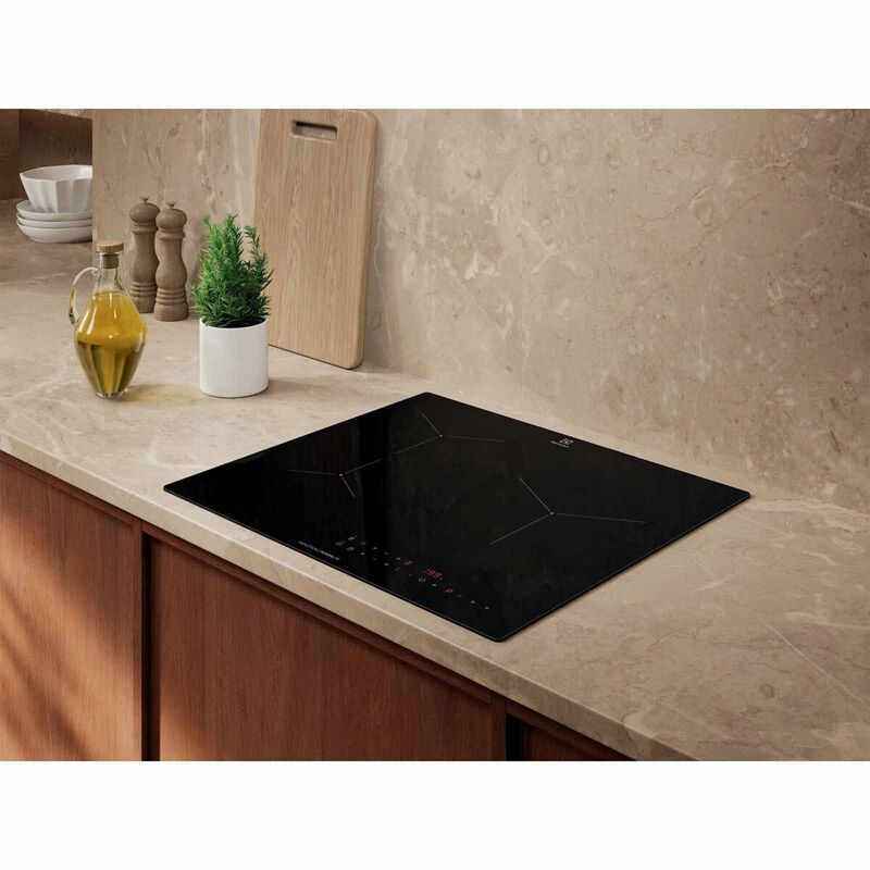 ELECTROLUX 500 Series 60cm Built In Induction Hob - Black Glass (exclude Installation) EHI6323BF-image 5