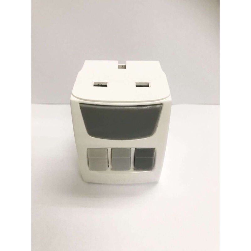 SOUNDTEOH Adaptor Plug W/switch PP-32-image null