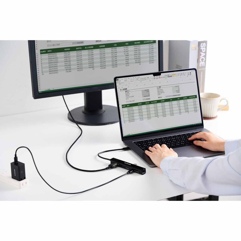 ELECOM 6 In 1 Docking Station (1 X Usb C/hdmi/lan Port 2 X Usb A 1 X C Pd100w) DST-C30BK-image 5