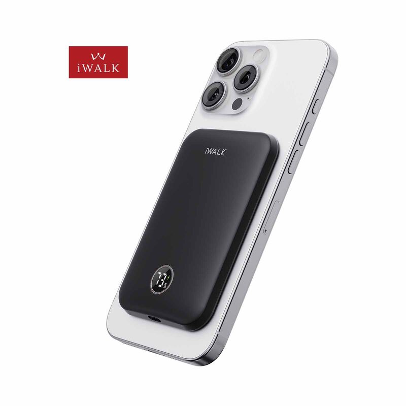 IWALK Powergrip Slim Magnetic Wireless Powerbank 5000mah For Iphone Black MXB008-001A-image 1
