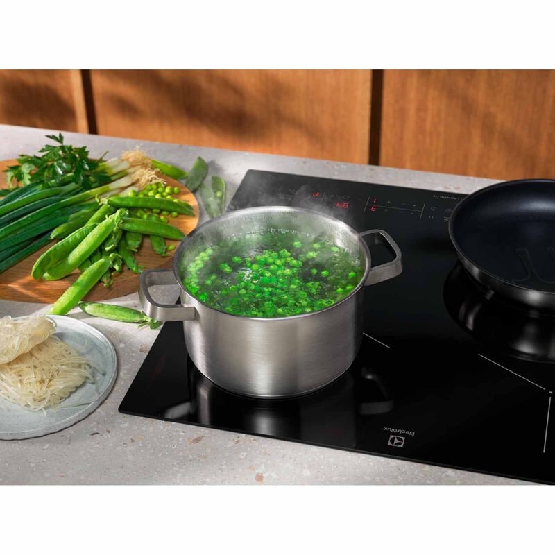 ELECTROLUX 60cm 3 Zone Induction Hob -ultimatetaste 500 EHI6322BF-image 4