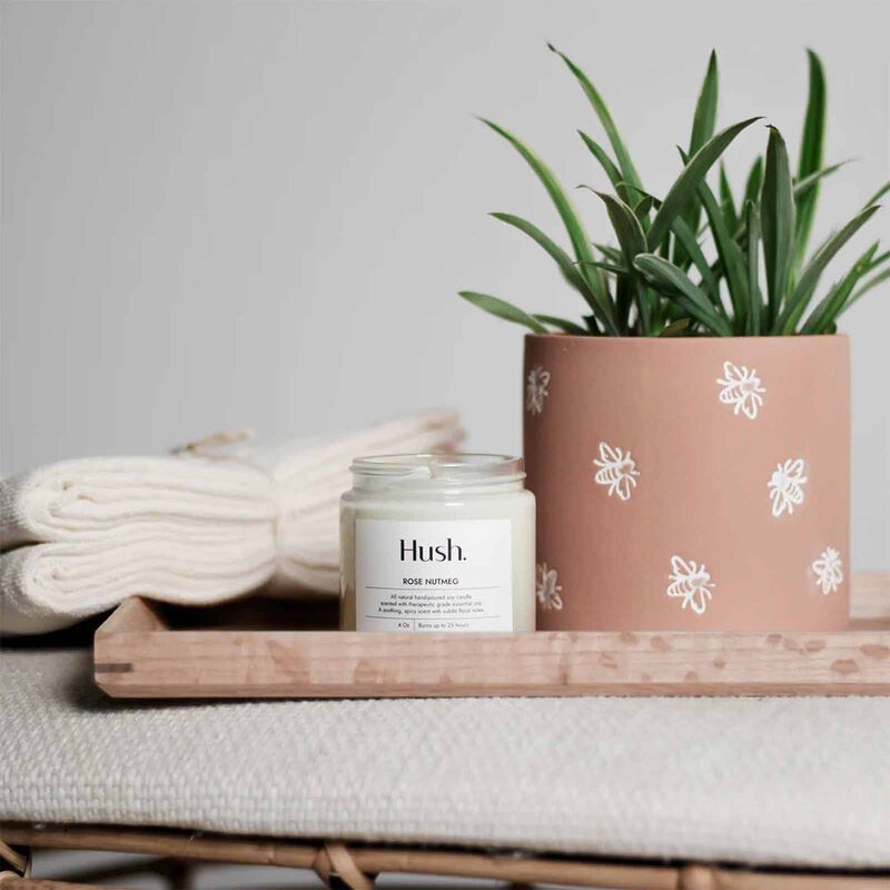 HUSH CANDL Candle - 8oz ROSE NUTMEG-image 2